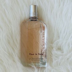L’occitane Fleur De Cerisier Eau De Toilette 2.5oz.
